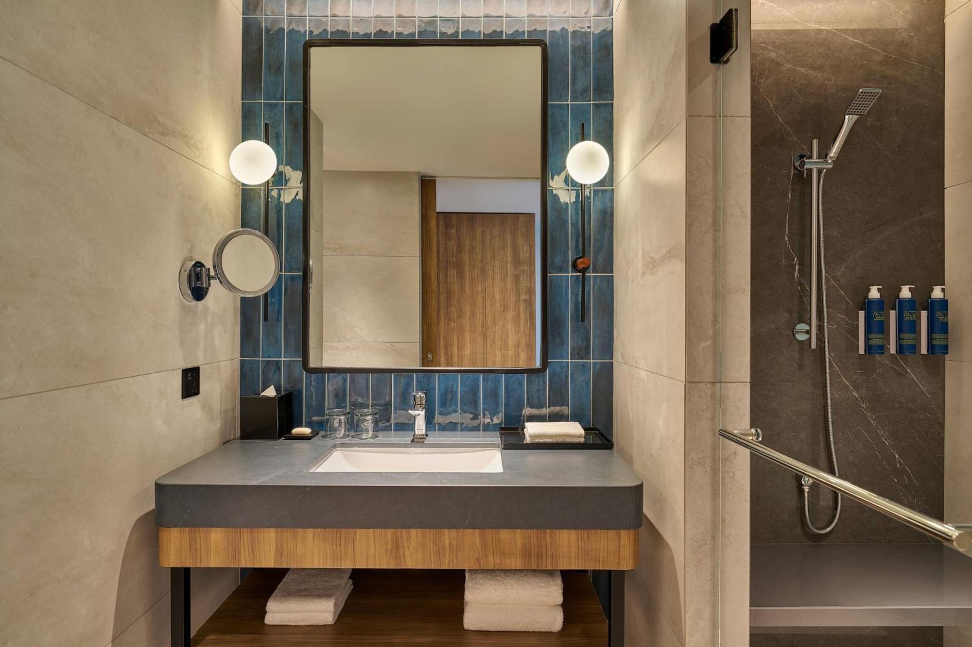 Four Points By Sheraton Kuala Lumpur, City Centre Экстерьер фото